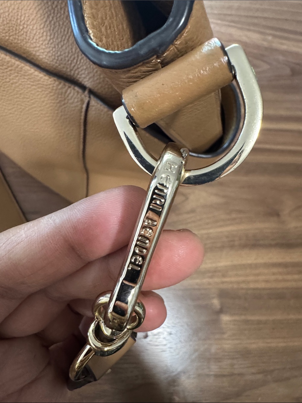 Henri Bendel bag - Picture 6 of 16